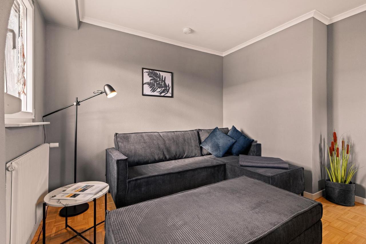Apartment Fuer Bis Zu 6 Personen Mit Terrasse Und Klima FDH Buitenkant foto