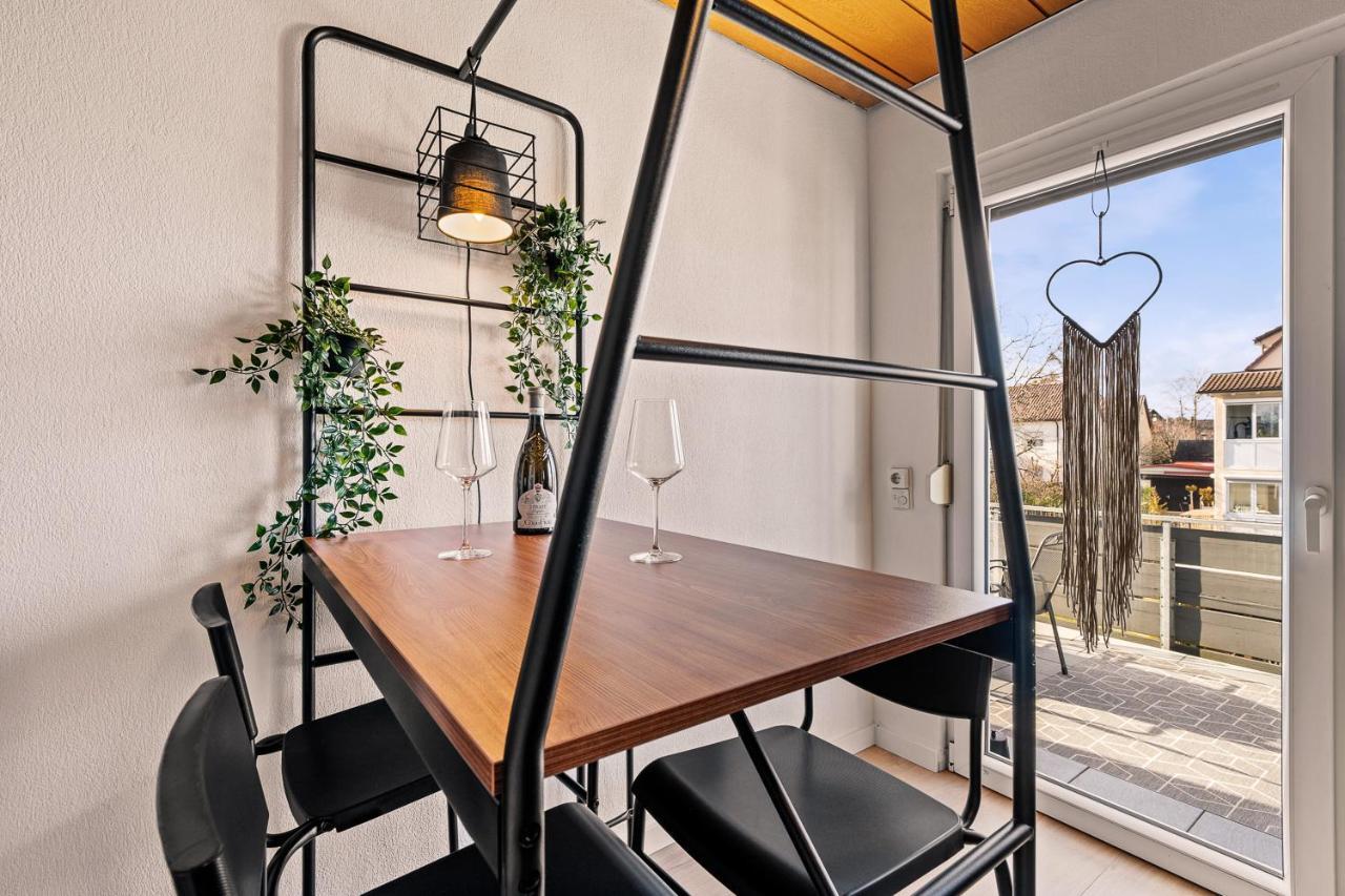 Apartment Fuer Bis Zu 6 Personen Mit Terrasse Und Klima FDH Buitenkant foto